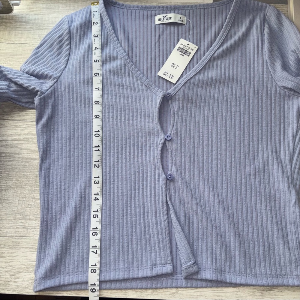 Hollister Ribbed Keyhole Cardigan - Picture 6 of 7